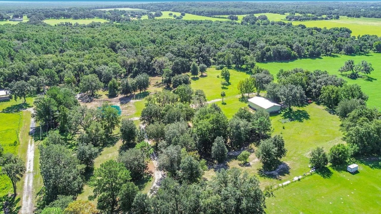 3622 E Whirlwind, Floral City, FL 34436 Photo