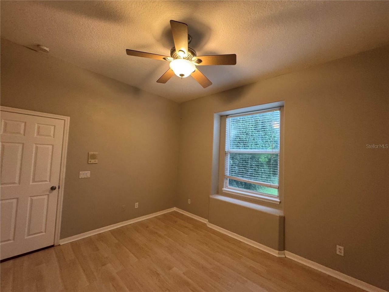 2521 Roat Drive , Orlando, FL 32835 Photo