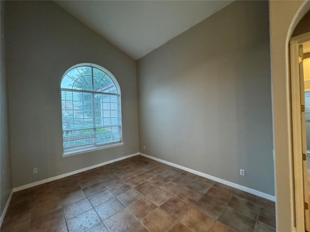 2521 Roat Drive , Orlando, FL 32835 Photo