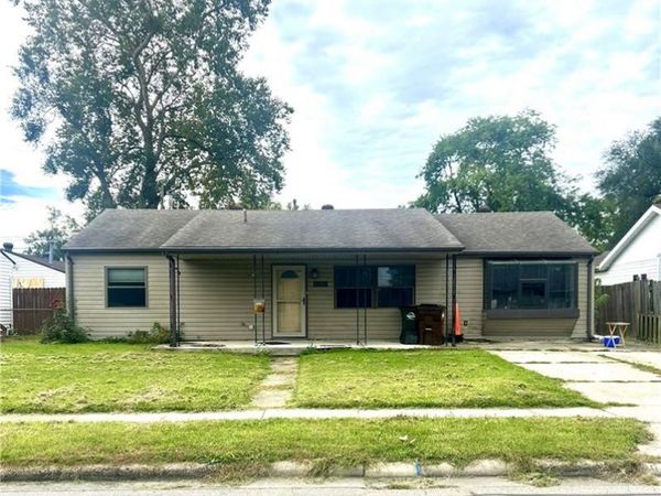38 Regina Drive, Fairborn, OH 45324