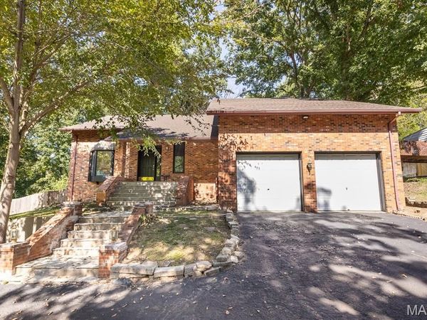 32 Windsor Drive , Belleville, IL 62223