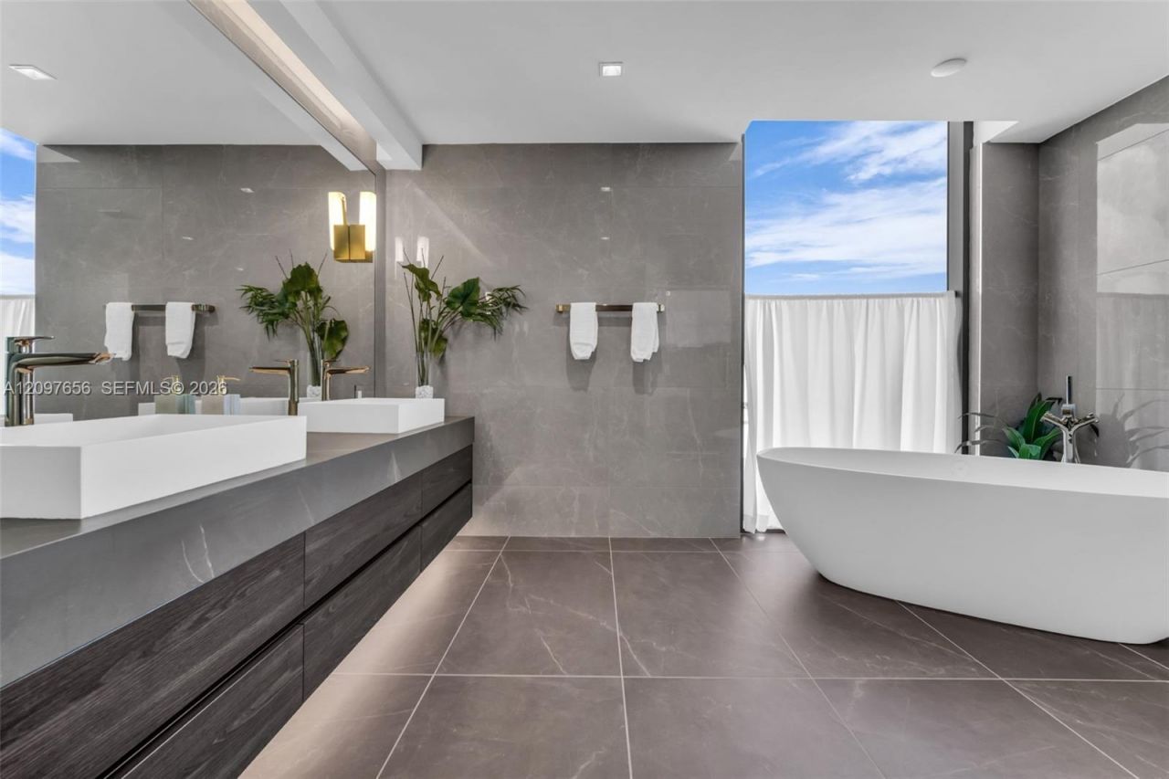 1116 N Ocean Blvd, Unit 906, Pompano Beach, FL 33062 Photo