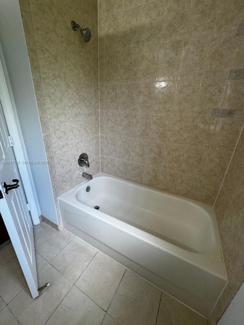 5988 SW 8th St, Unit 1, West Miami, FL 33144 Photo
