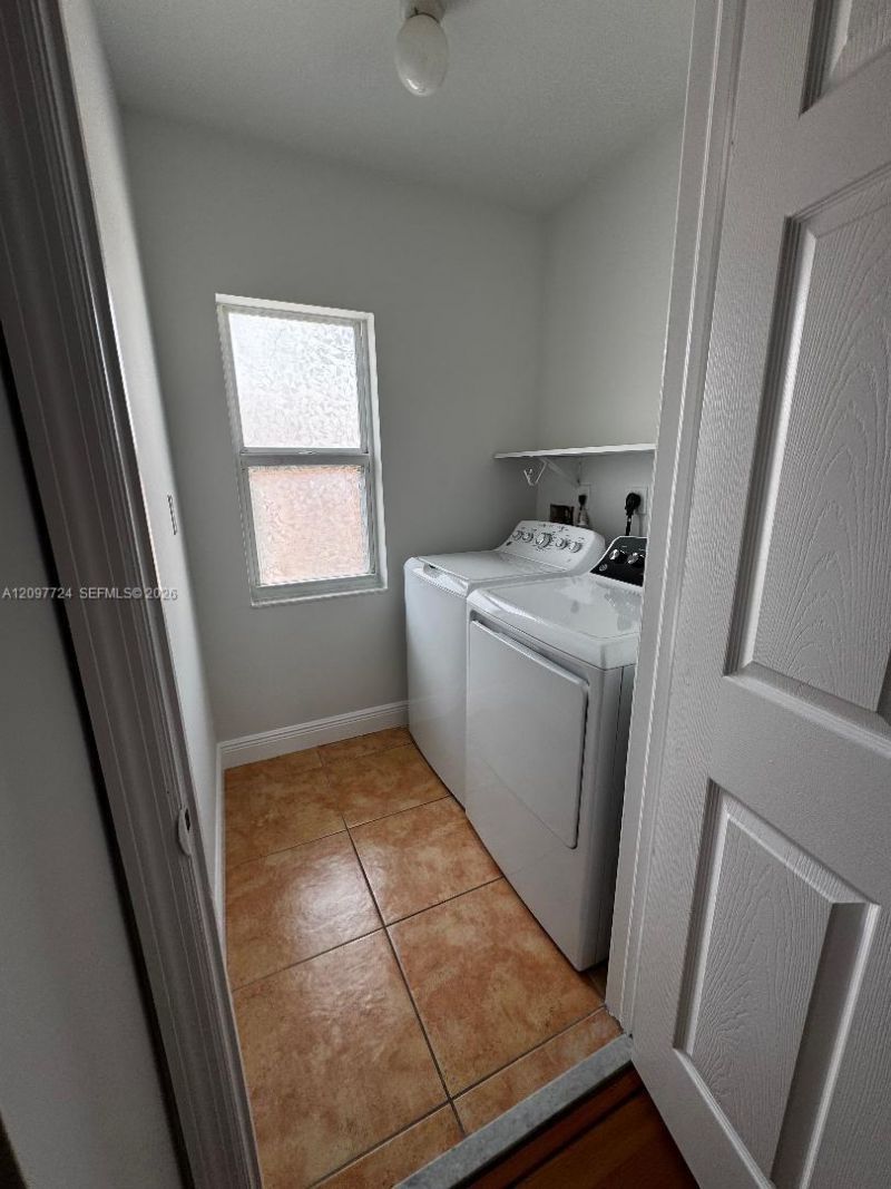 5988 SW 8th St, Unit 1, West Miami, FL 33144 Photo