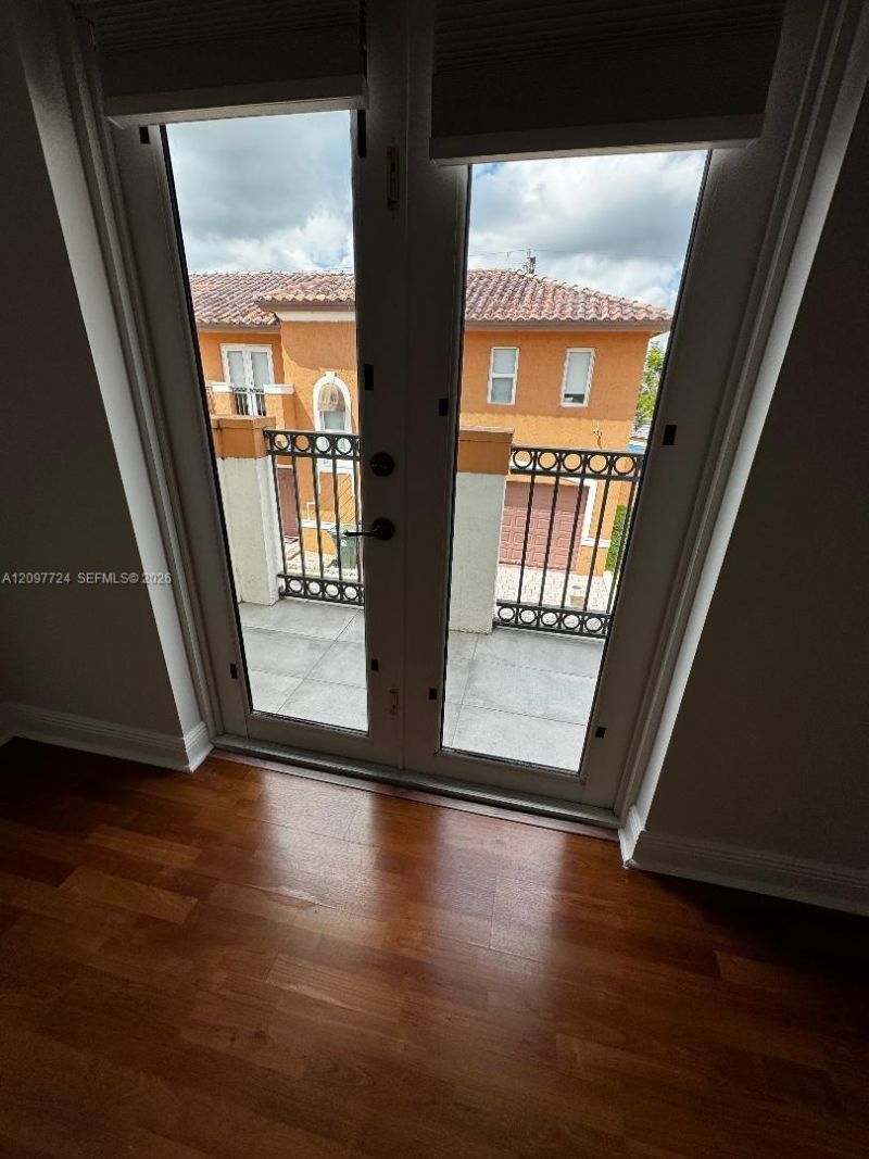 5988 SW 8th St, Unit 1, West Miami, FL 33144 Photo