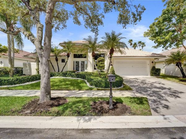2649 Miller Ct , Weston, FL 33332