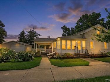 1207 S Main Street, Medina, NY 14103