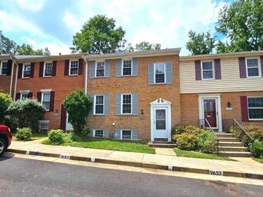 9657 LINDENBROOK STREET, FAIRFAX, VA 22031