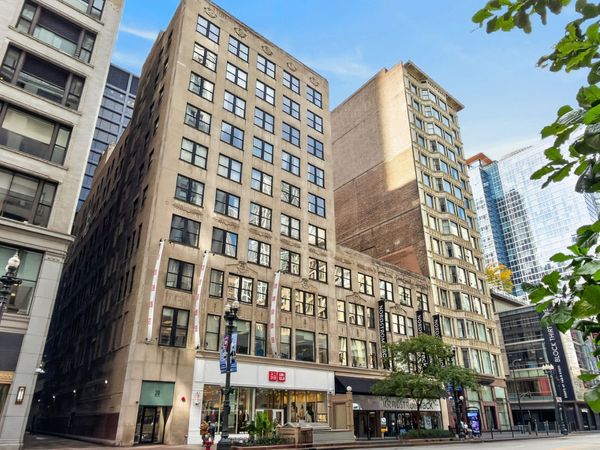 20 N State Street, Unit 1012, Chicago, IL 60602