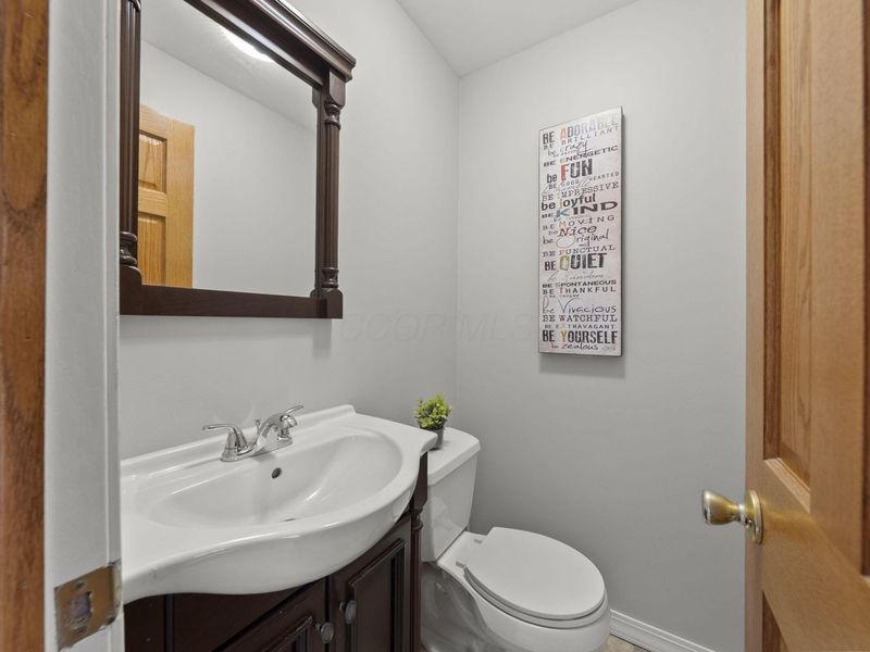 316 E Markison Avenue, Columbus, OH 43207 Photo 16