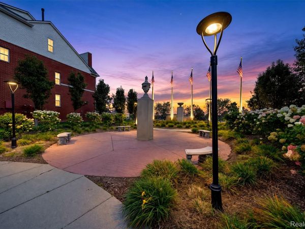 1450 Devon Lane , Unit 128, Troy, Mi 48084