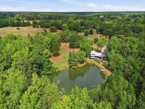 1940 Macedonia Road , Mansfield, GA 30055
