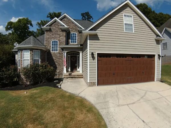 7051 Neville Drive, Ooltewah, TN 37363
