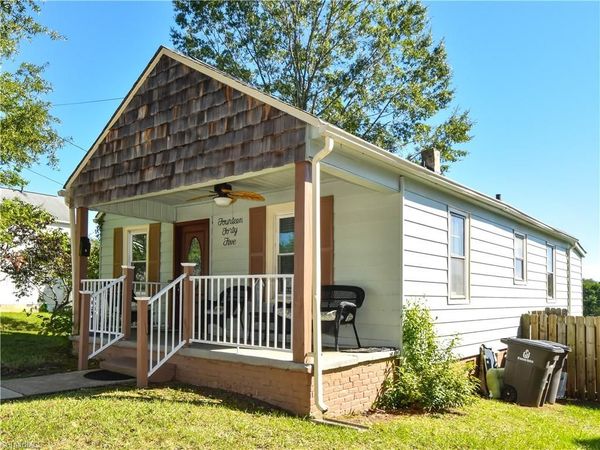 1445 Underwood Avenue , Winston-Salem, NC 27105