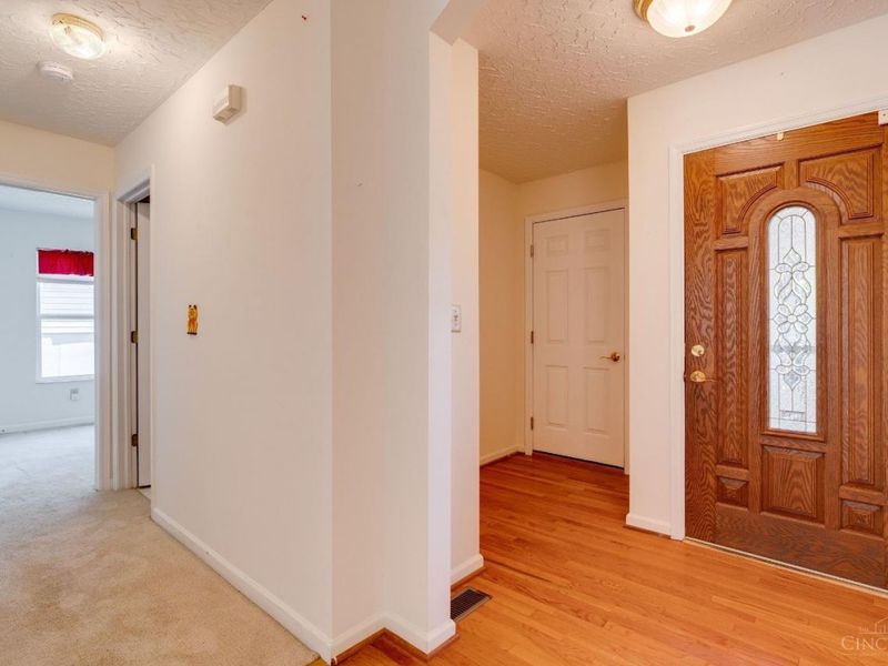3409 Kleeman Lake Court, Cincinnati, OH 45211 Photo 12