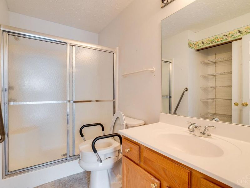 3409 Kleeman Lake Court, Cincinnati, OH 45211 Photo 30