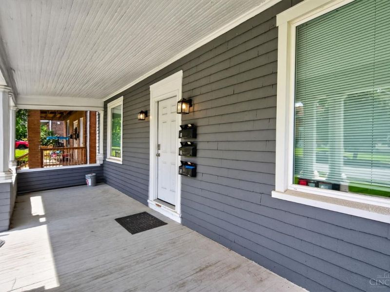 820 Cleveland Avenue, Cincinnati, OH 45229 Photo 3
