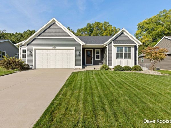 1657 SW Mulligan Drive SW, Wyoming, MI 49519