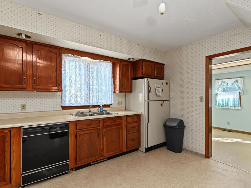 47 Sharon Street , Shelby, OH 44875 Photo 10