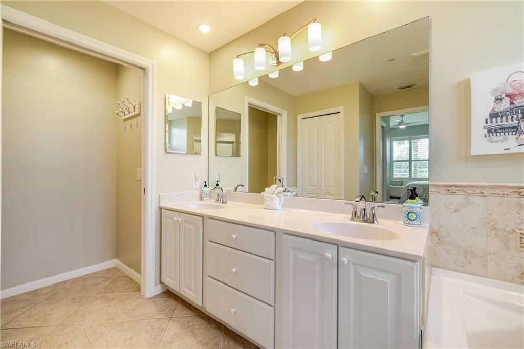 10381 Mcarthur Palm Ln , Unit 2711, Fort Myers, FL 33966 Photo