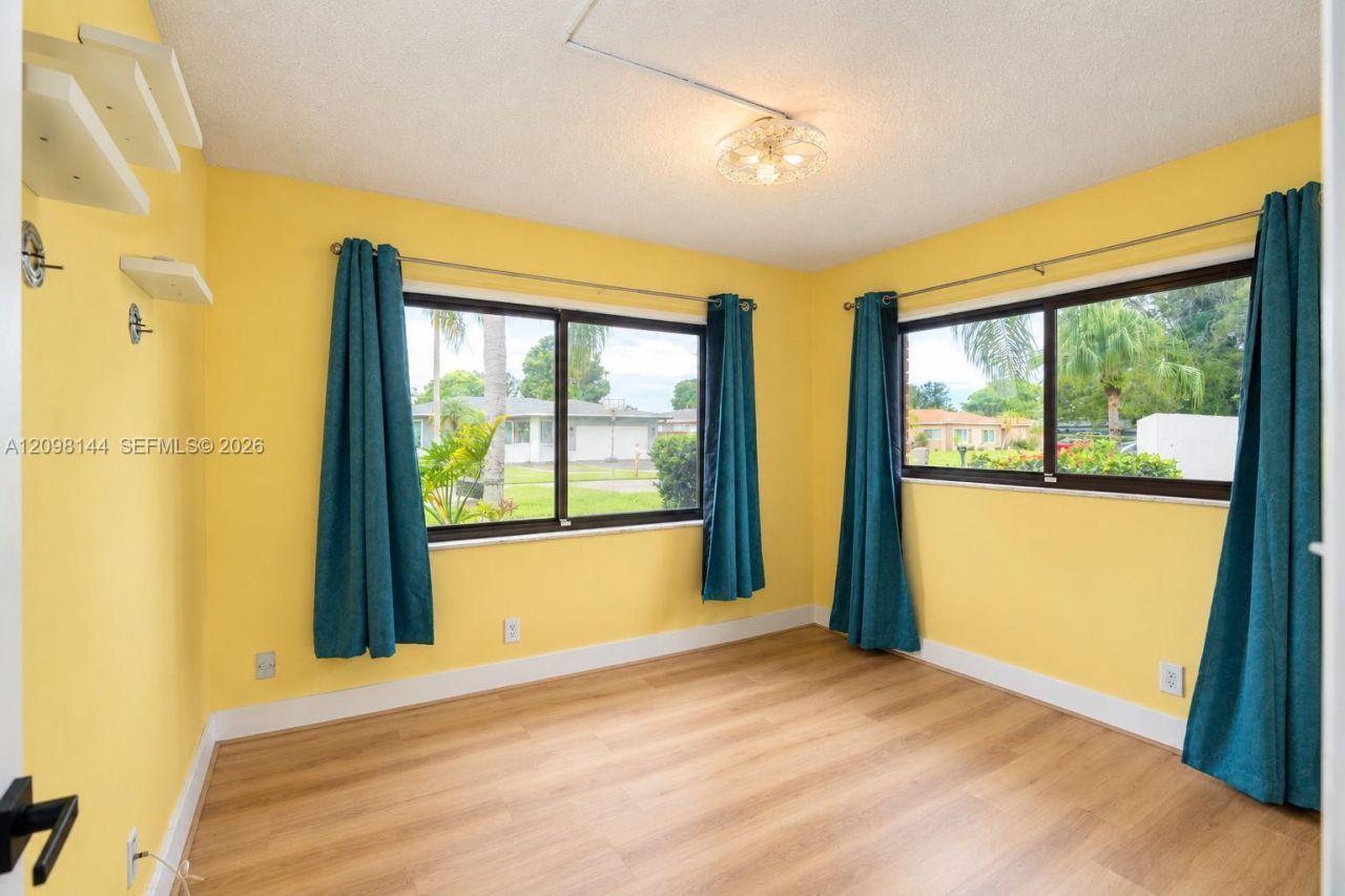 8131 NW 68th Ave , Tamarac, FL 33321 Photo