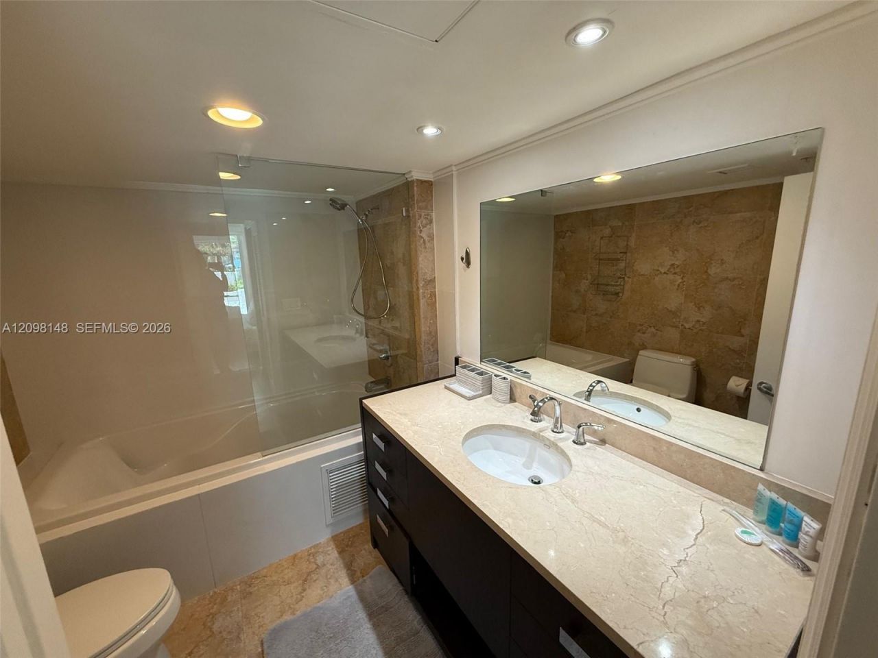 1500 Bay Rd , Unit 122S, Miami Beach, FL 33139 Photo