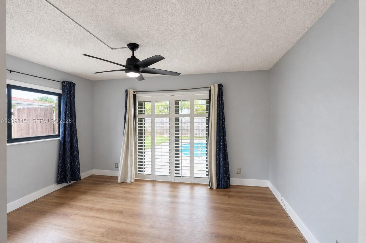8131 NW 68th Ave , Tamarac, FL 33321 Photo