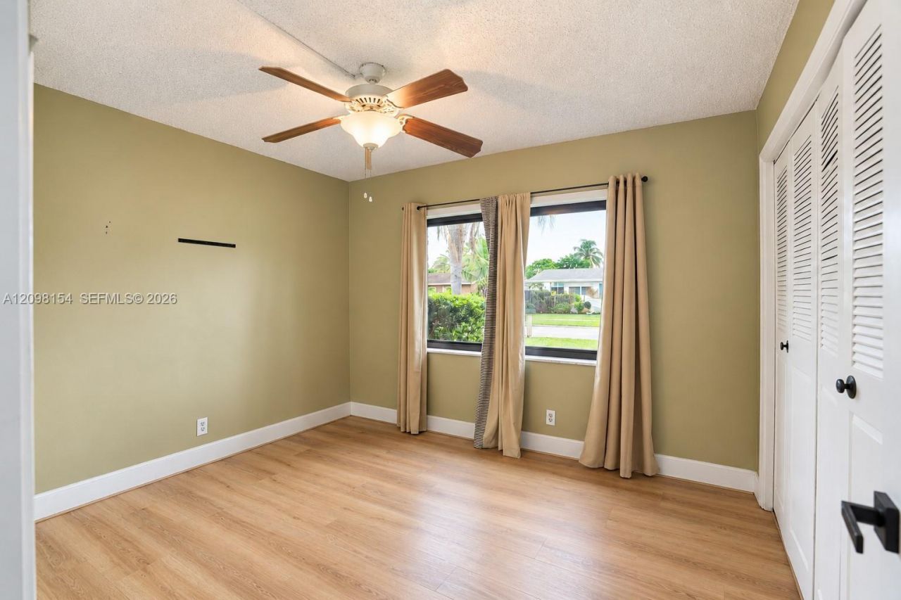 8131 NW 68th Ave , Tamarac, FL 33321 Photo
