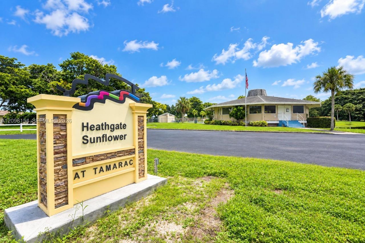 8131 NW 68th Ave , Tamarac, FL 33321 Photo