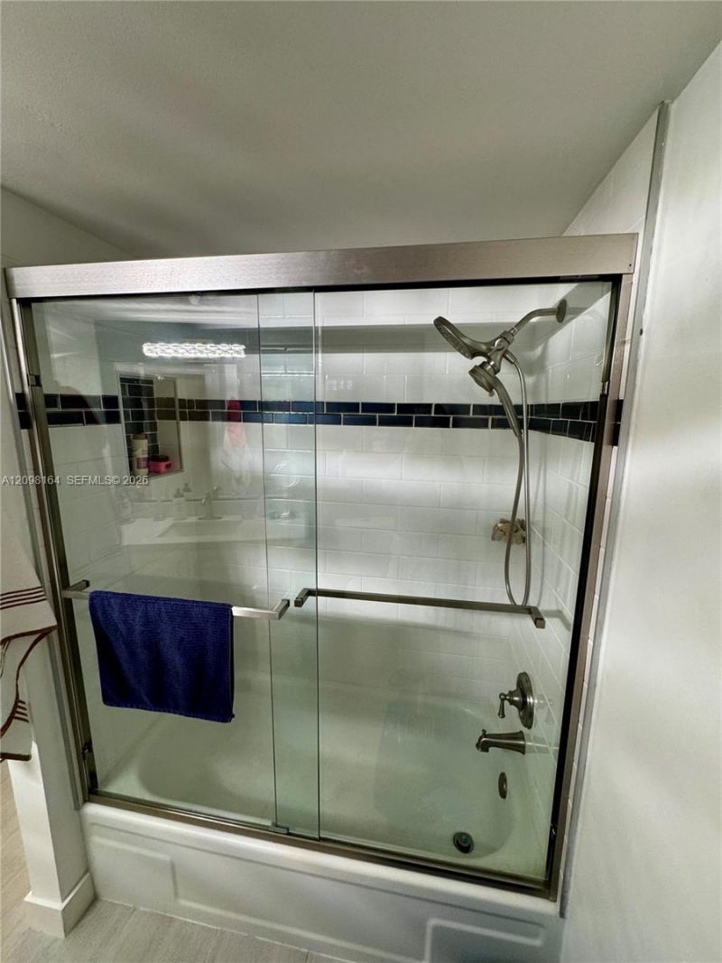 100 Golden Isles Dr , Unit 205, Hallandale Beach, FL 33009 Photo