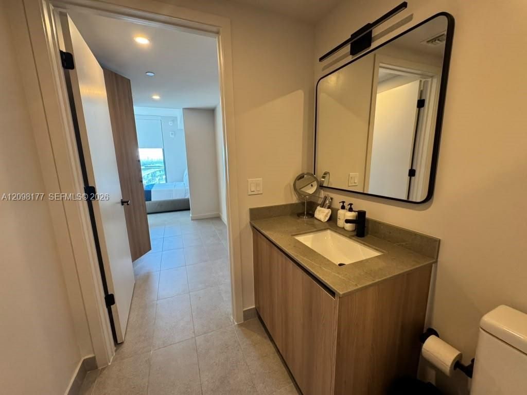 121 NE 5th St , Unit 1913, Miami, FL 33132 Photo