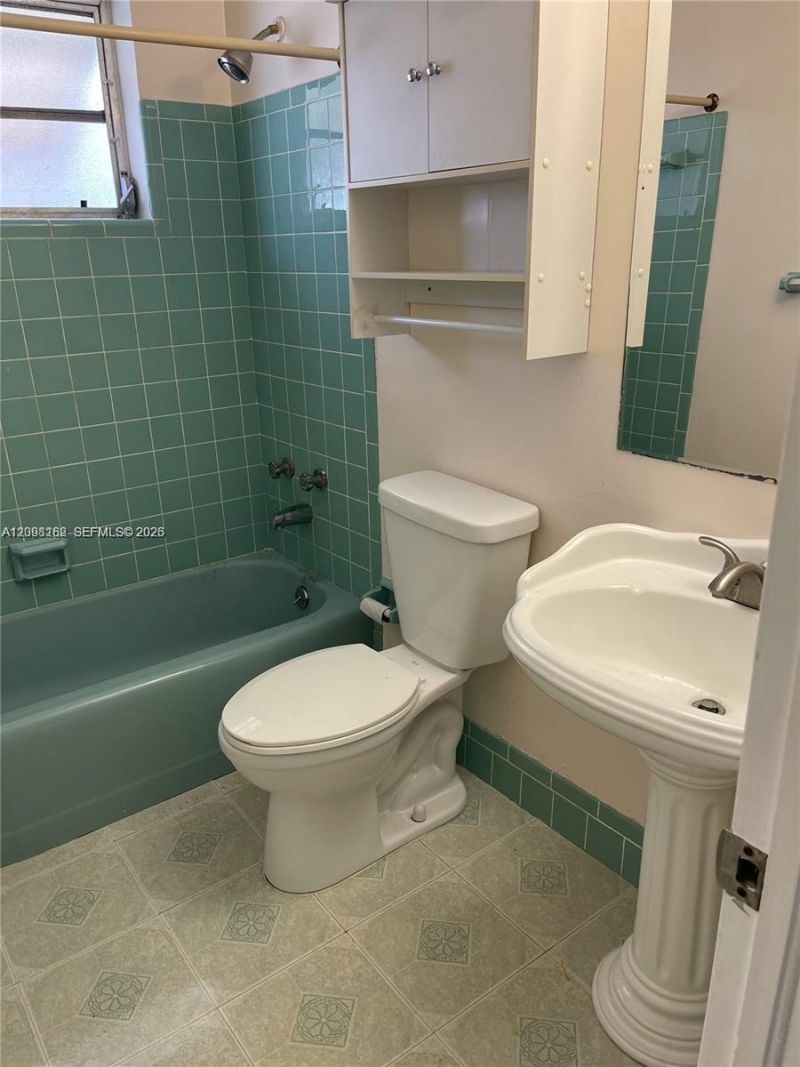 10040 SW 164th Ter , Unit 1, Miami, FL 33157 Photo
