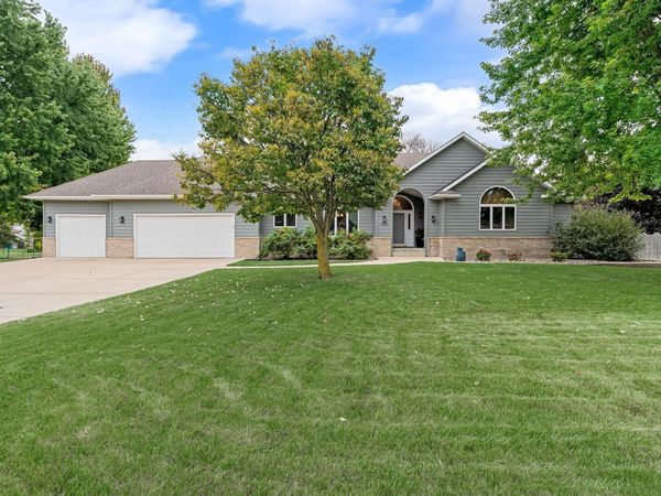 1565 Dell Place, Owatonna, MN 55060