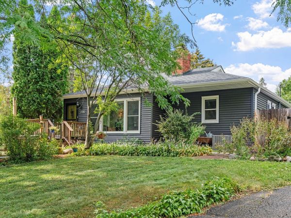 2310 Byrd Avenue N, Golden Valley, MN 55422