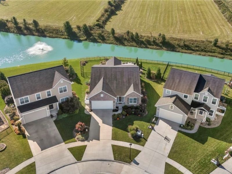 6517 Tree Top Place, North Ridgeville, OH 44039 Photo 2
