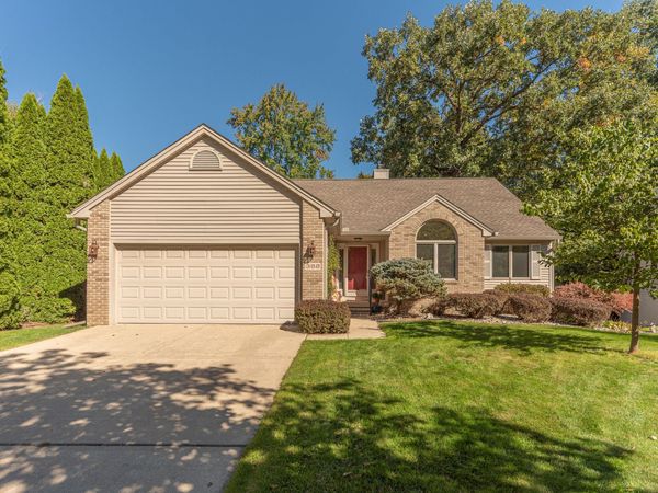 388 Rosebud Lane, Saline, MI 48176