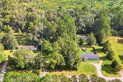 1556 Highway 78 photo 4
