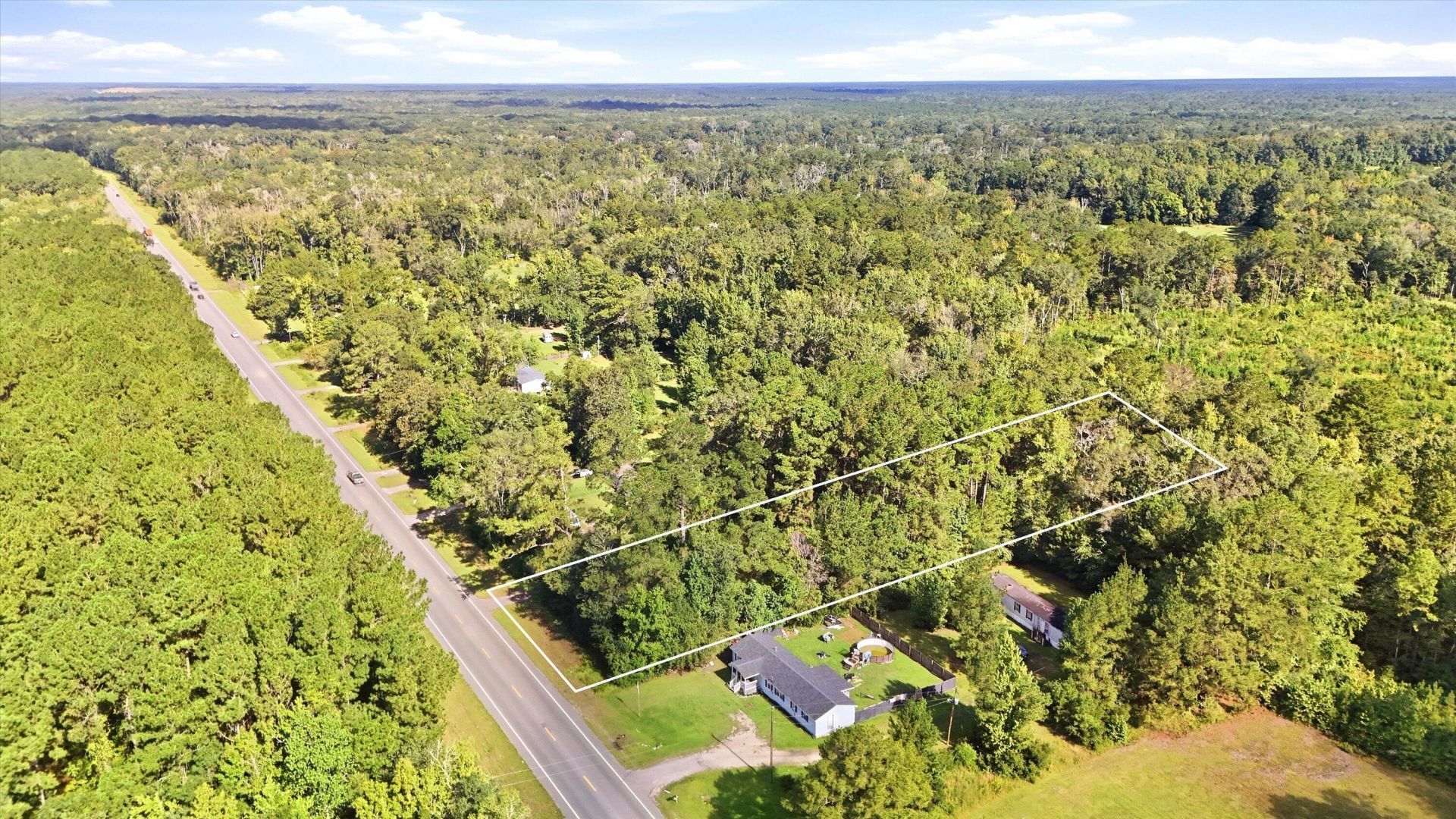 1556 Highway 78 Photo 5