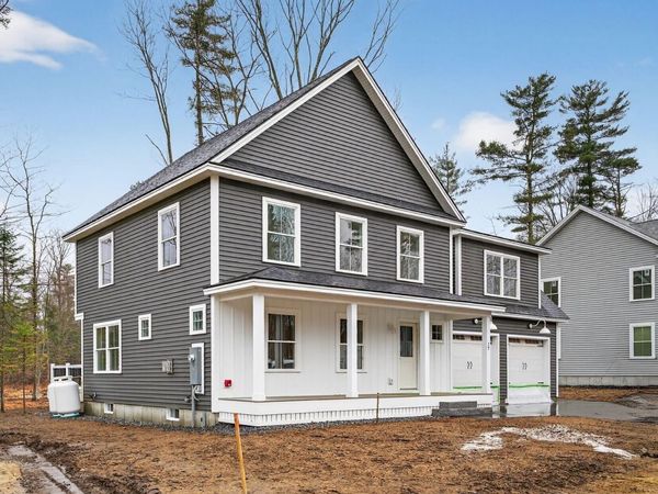 9 Lochwood Drive , Gorham, ME 04038
