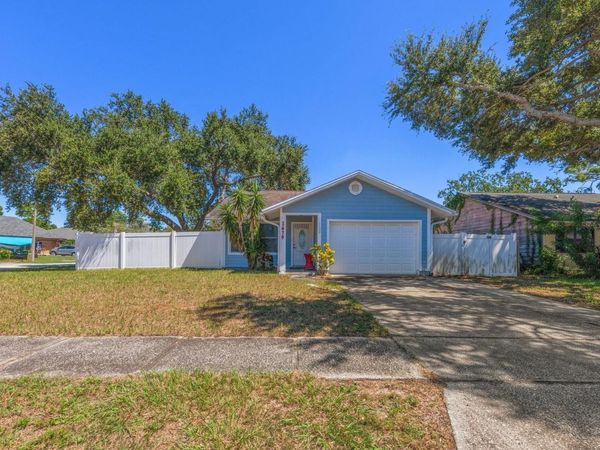 1679 NEEDLES LANE W, LARGO, FL 33771