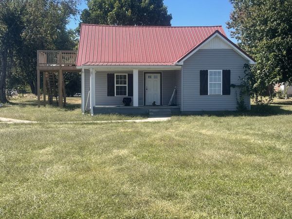 1532 Rbs Rd , Lafayette, TN 37083