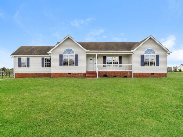 340 Green Grass Way , Manchester, TN 37355