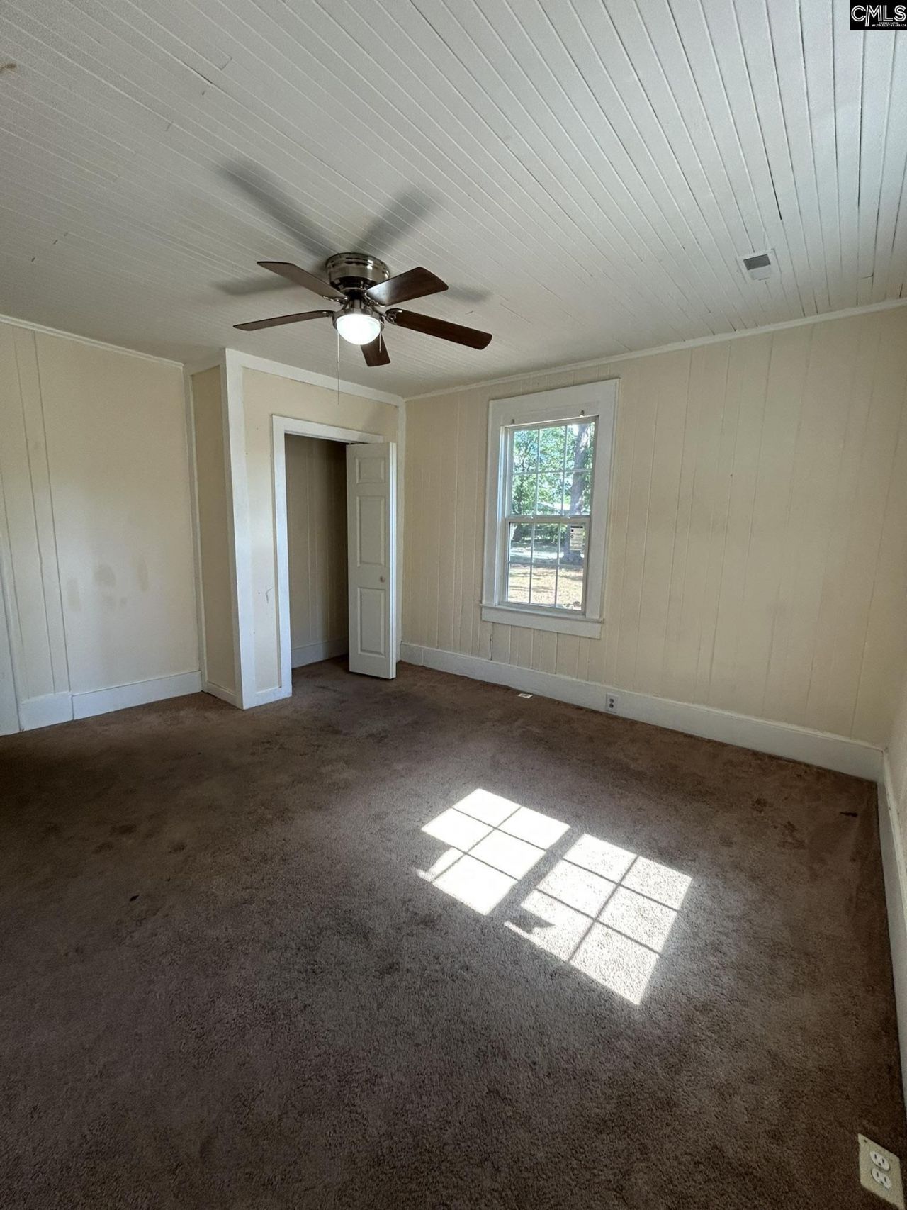 1702 Duke Street Photo 15