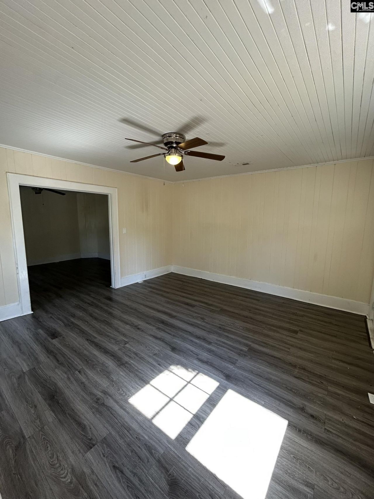 1702 Duke Street Photo 5