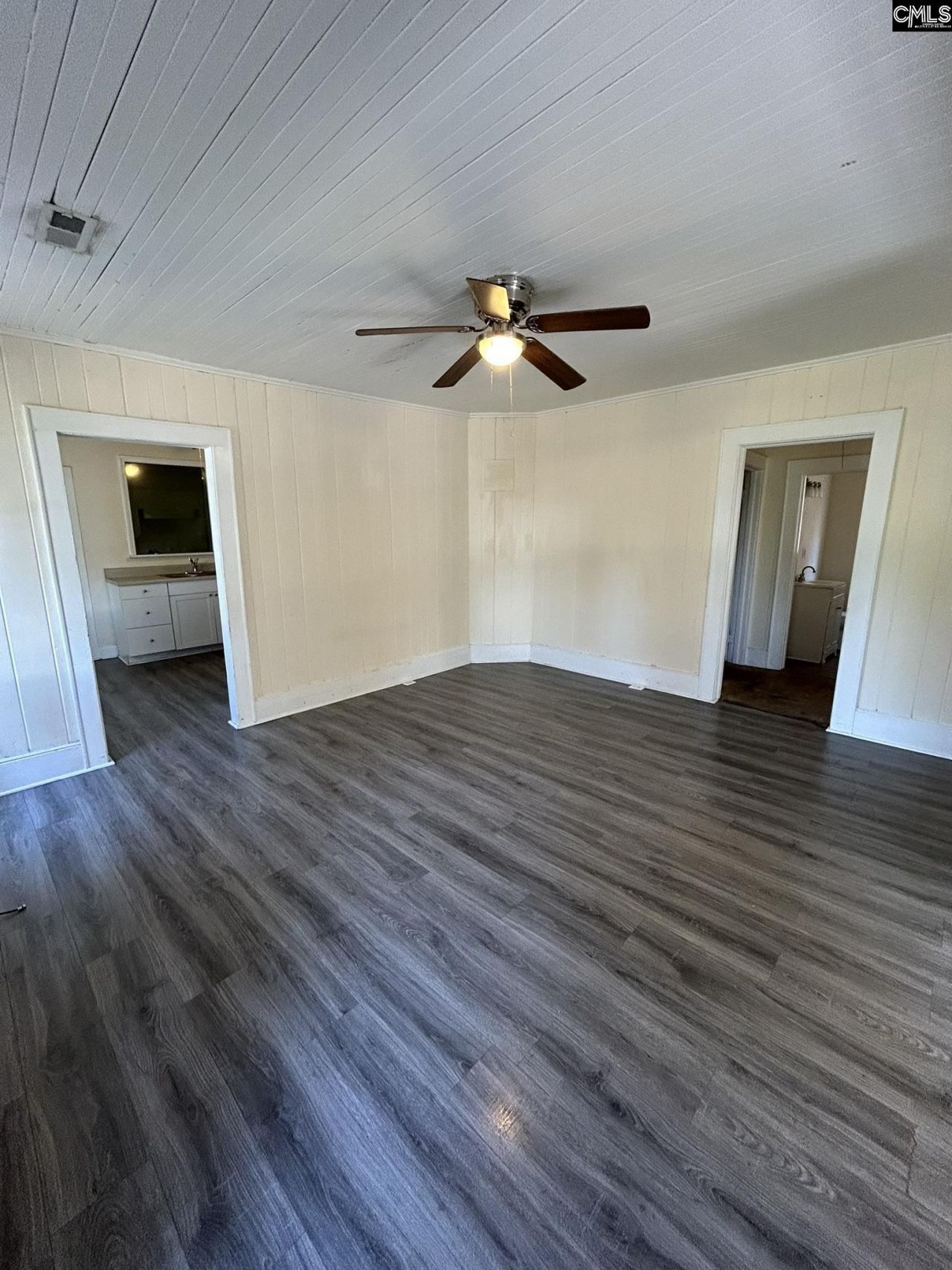 1702 Duke Street Photo 8