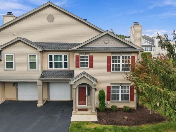 208 MONARCH COURT, Unit 294, WARWICK TWP, PA 18974