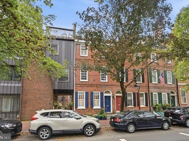 308 LOMBARD STREET, PHILADELPHIA, PA 19147