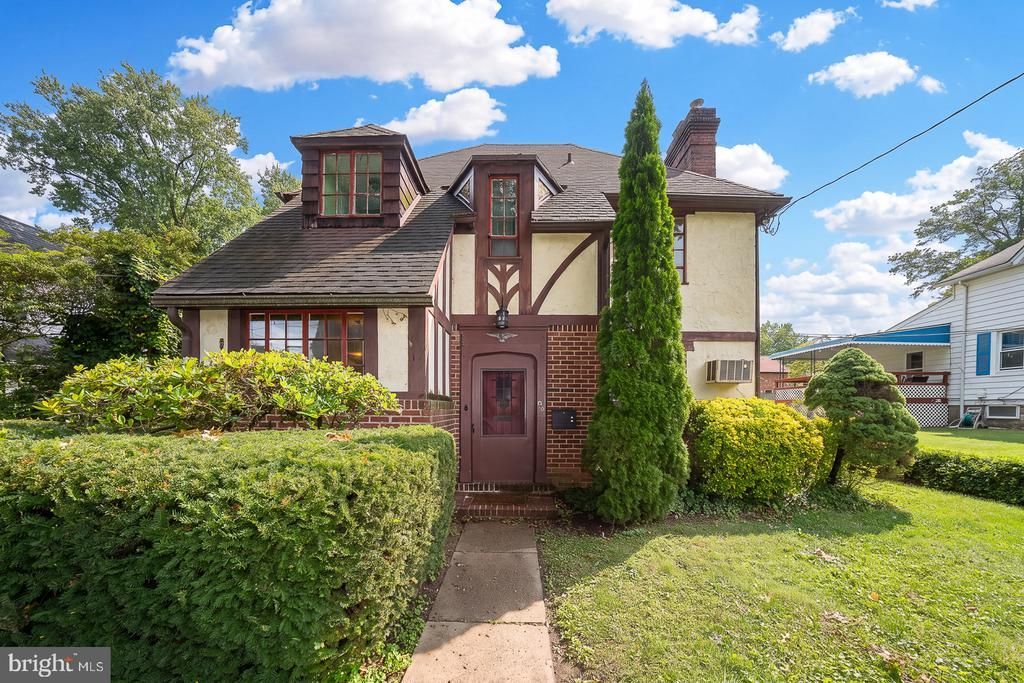 99 W GREENWOOD AVENUE, LANSDOWNE, PA 19050