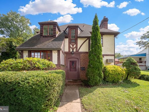 99 W GREENWOOD AVENUE, LANSDOWNE, PA 19050