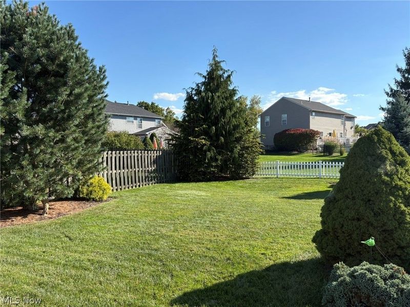 203 Rivers Edge Drive , Amherst, OH 44001 Photo 21